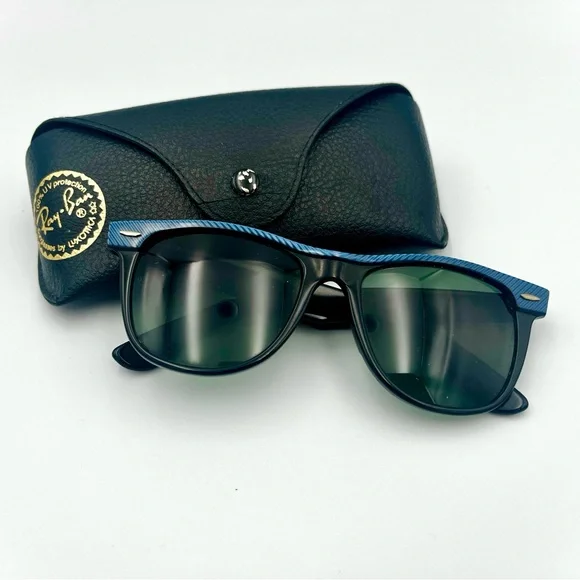 Ray-Ban | Accessories | Rayban 8s90s Vintage Blue Wayfarer  display picture 1